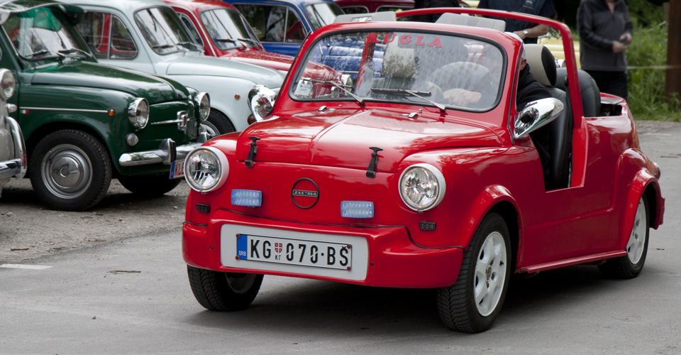 Dauerhaft "oben offen" ähnlich dem Ghia Jolly: Zastava 850 "Kugla". Foto: Leoni Pfeiffer, 2015