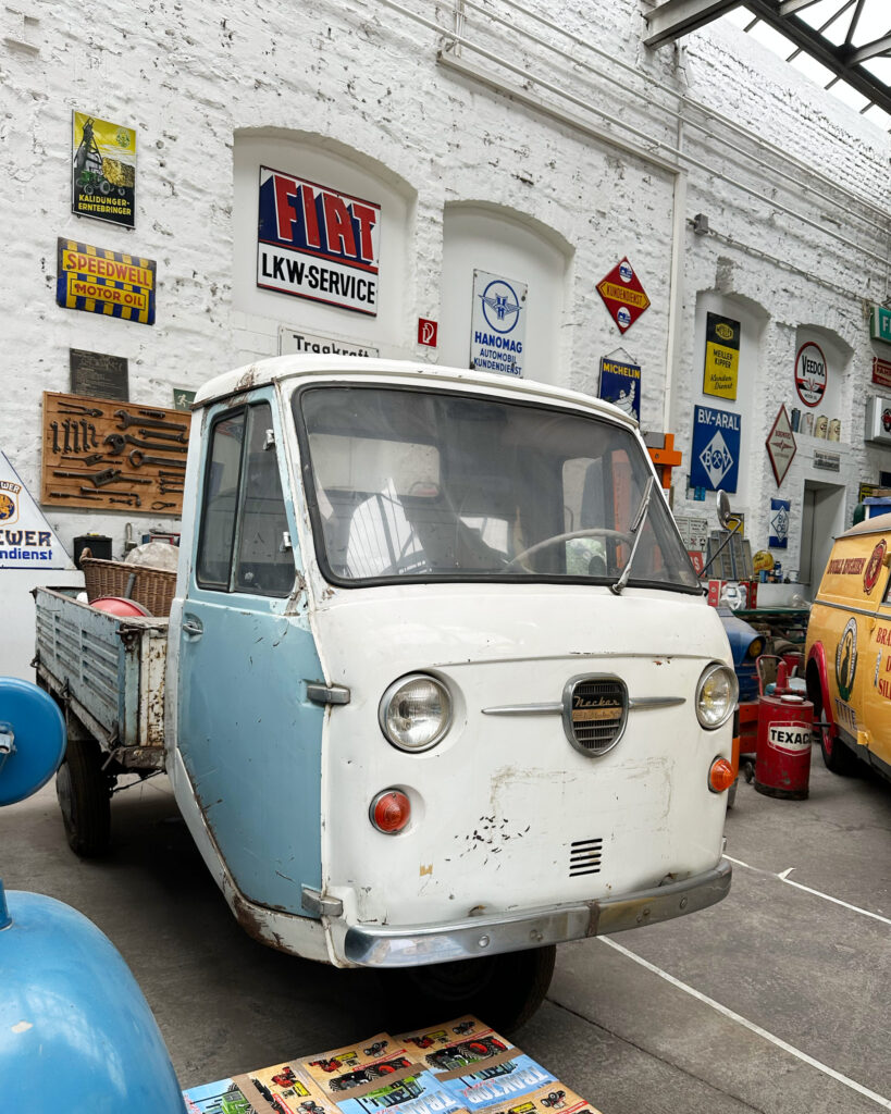 Ein Neckar Pully, von1963 mit 500er Motor, im Nutzfahrzeug-Museum Halle 31.